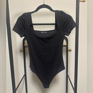 Aritzia contour square neck body suit